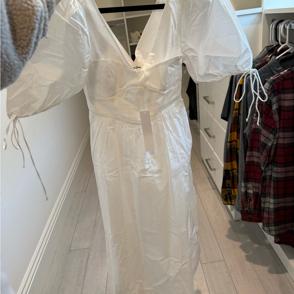 BNWT for love and lemons white puff sleeve dress - Picture 6 of 6